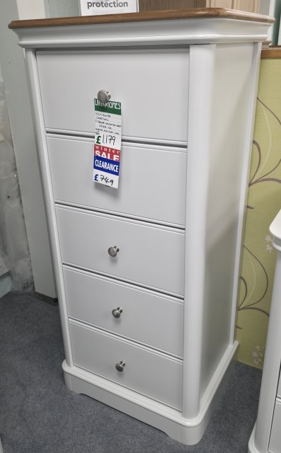 Clearance - Hill & Hunter Chartwell 5 Drawer Wellington Chest