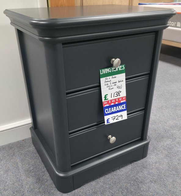Clearance - Hill & Hunter Chartwell Wide 3 Drawer Bedsides (Pair)