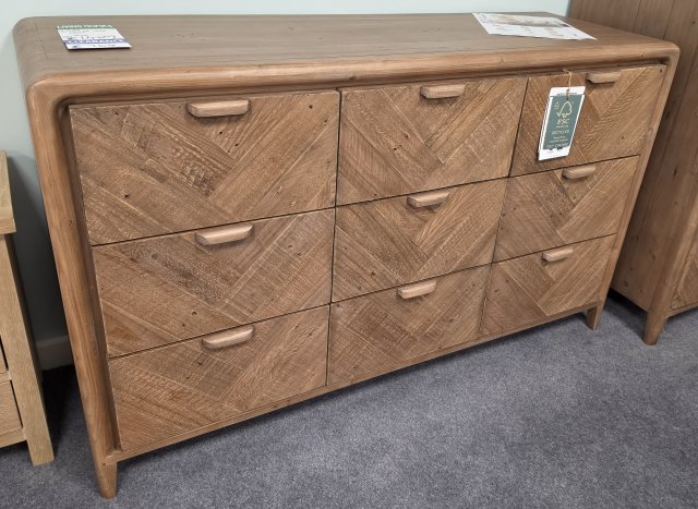 Clearance - Baker Aurora 9 Drawer Chest