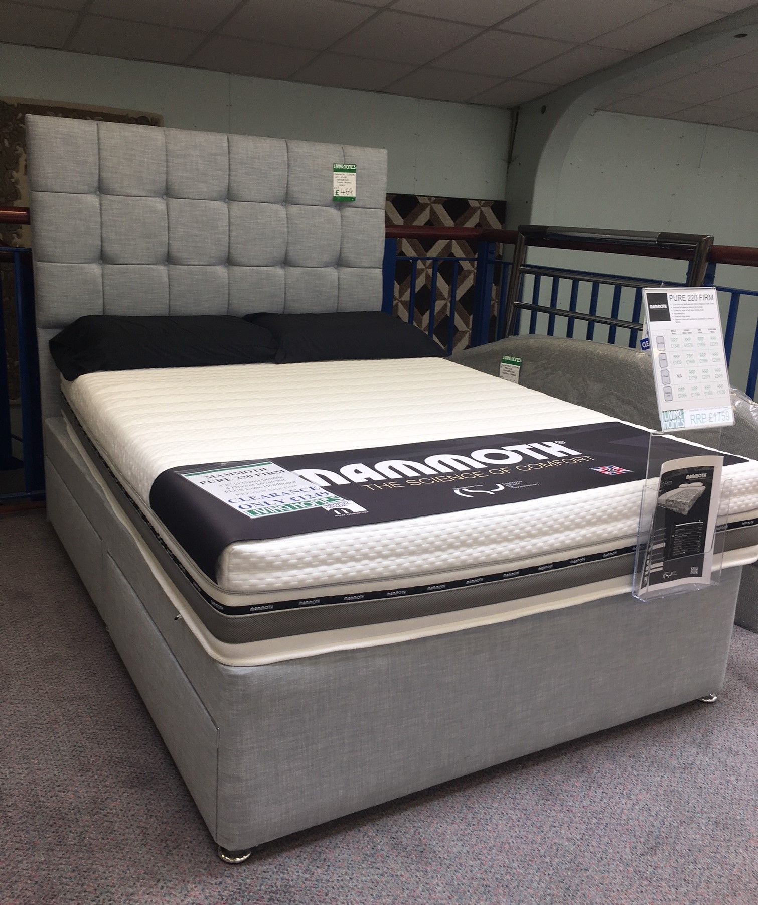 Clearance Mammoth 4'6' (135cm) Double Pure 220 Firm 4 Drawer Divan