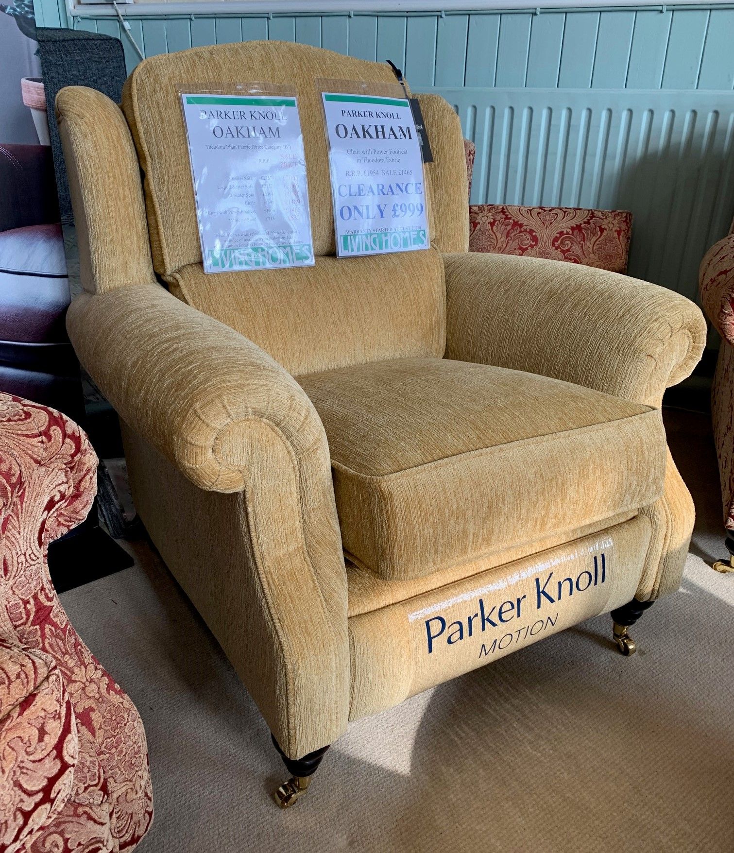 Clearance Parker Knoll Oakham Chair with Power Footrest Chairs