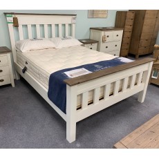 Clearance - Baker Cotleigh 4'6" Double Bedstead