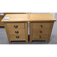 Clearance - Corndell Balmoral Bedside Chests (Pair)