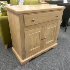 Clearance - Andrena Pelham 3'0" Sideboard