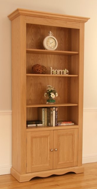 Andrena Pelham Wide Open Bookcase with Door