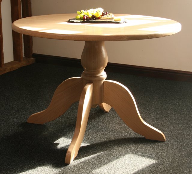 Andrena Pelham Fixed Top Circular Pedestal Table