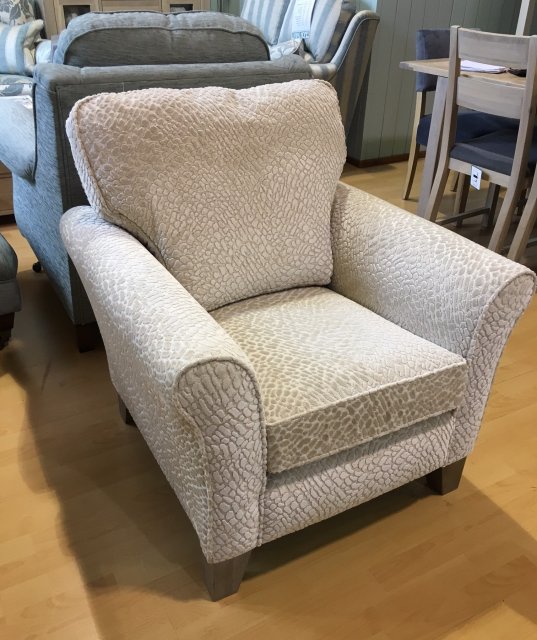Clearance - Alstons Cambridge Accent Chair - Chairs & Recliners
