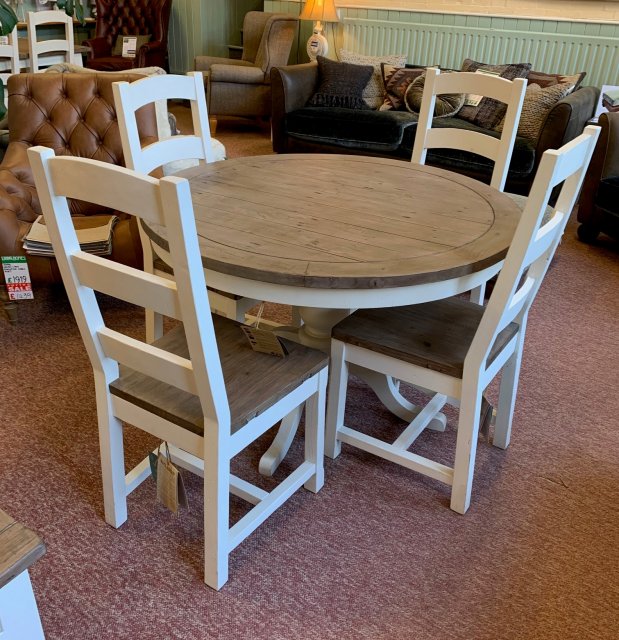 Clearance - Baker Cotleigh 120cm Circular Dining Table & 4 x Wooden Seat Chairs