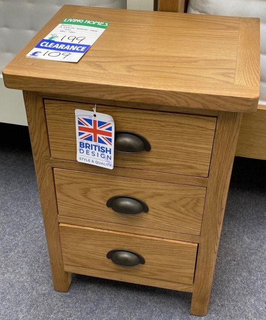 Clearance - Rhonda Large Bedside Cabinet Oak