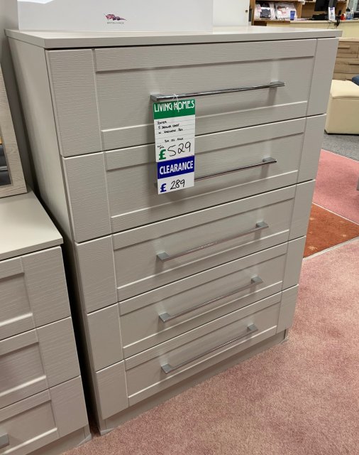 Clearance - Welcome Yoxter 5 Drawer Chest in Kashmere Ash