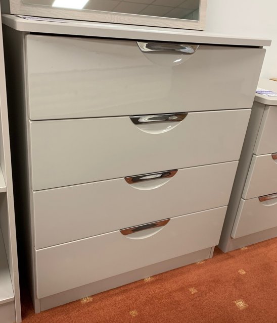 Clearance - Welcome Cambridge 4 Drawer Chest