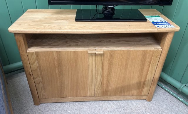 Clearance - Andrena Albury Entertainment Unit