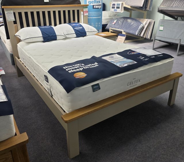 Clearance - Classic Portbury 4'6" (135cm) Double Bedstead Stone