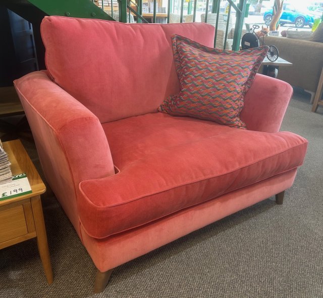 Clearance - Westbridge Olivia Loveseat