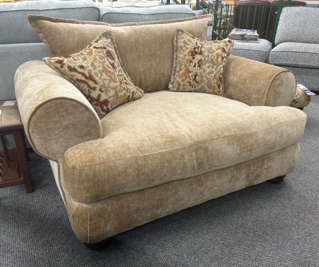 Clearance - Buoyant Horatio Love Chair