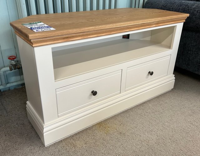 Clearance - Hill & Hunter New England Corner TV Unit