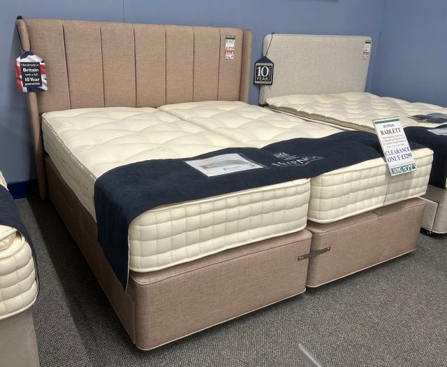 Clearance - Hypnos Radlett 6'0" (180cm) Superking Z&L 2+2 Drw F/E Divan Set + Marie Headboard