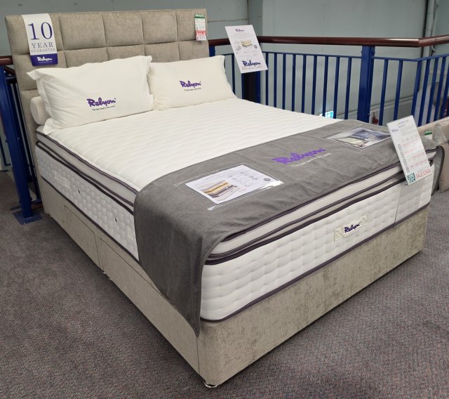Clearance - Relyon Carisbrooke Memory 150cm King 2+2 Drawer Set + Headboard